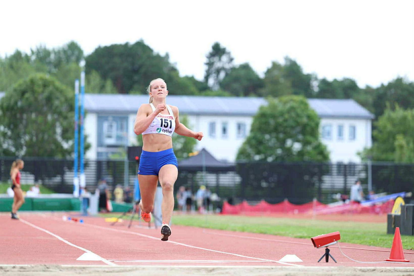 Myndskeið: Tilkynnti valið á frumlegan hátt