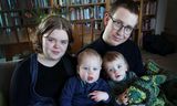 María og Oddur, maðurinn hennar, ásamt sonunum Ými Þór og Loka Þór.