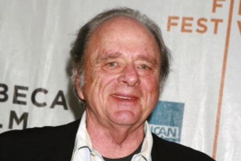 Harris Yulin.