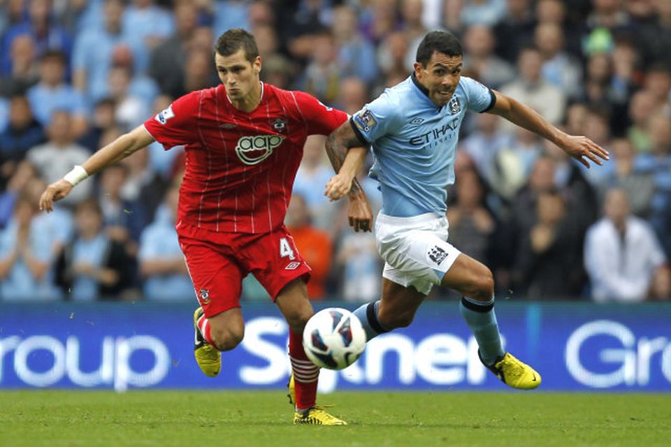 Morgan Schneiderlin er franskur miðjumaður sem skoraði gegn Manchester United.