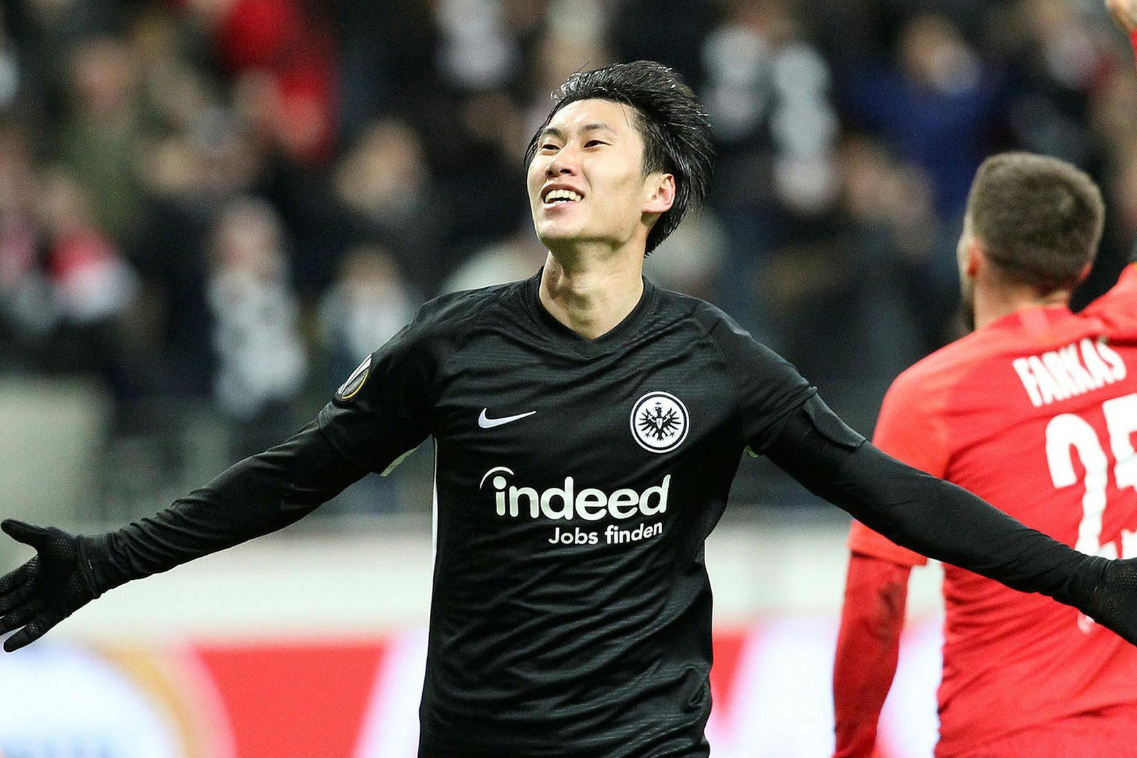 Daichi Kamada skoraði þrjú mörk fyrir Eintracht Frankfurt í fyrri …