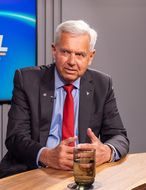 Vilja nýja rannsókn á máli sr. Friðriks