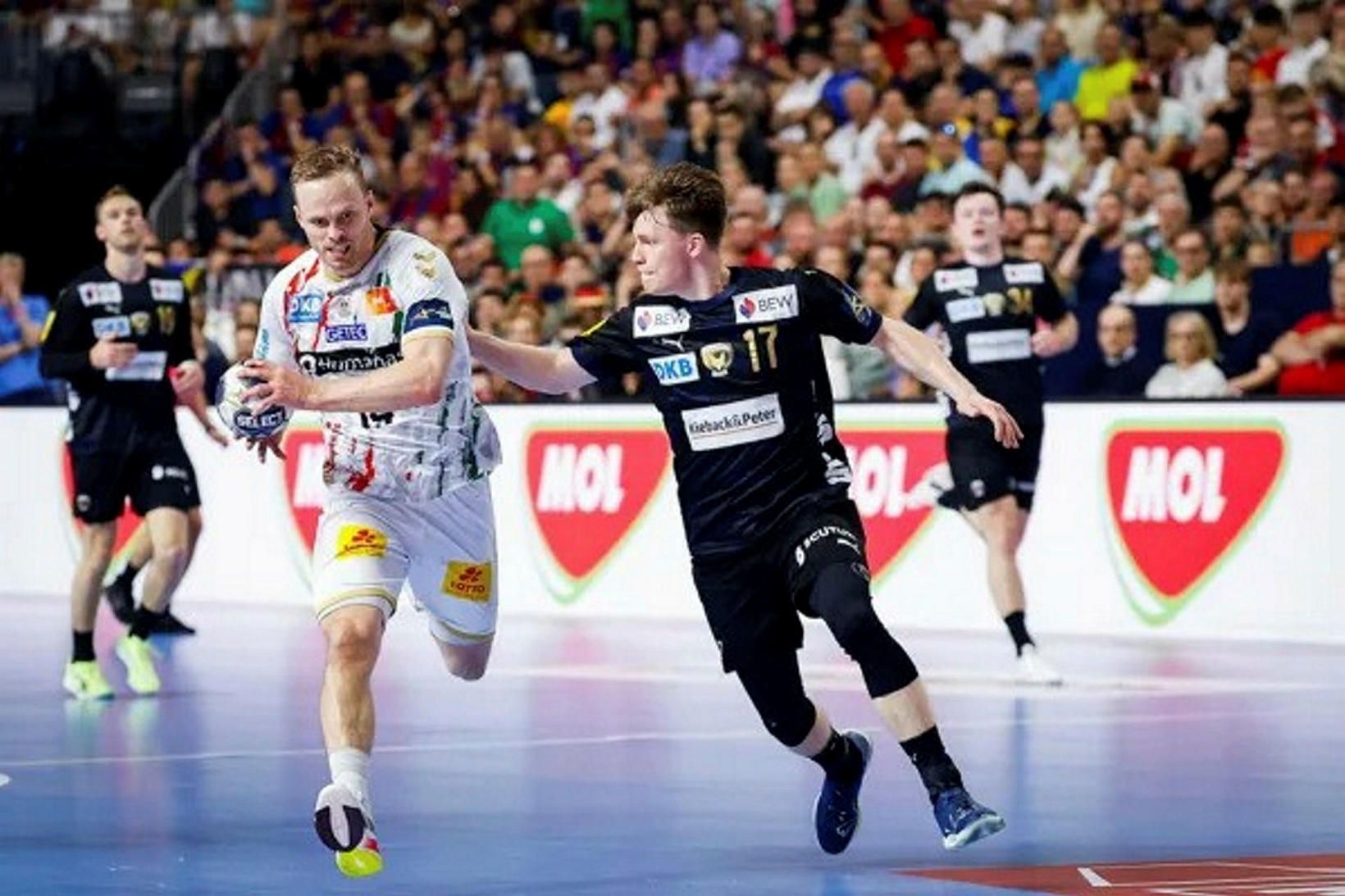 Ómar og Gísli með 20 mörk í fyrsta leik