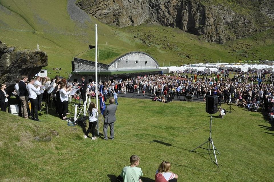 Föstudagur á Þjóðhátíð 2016