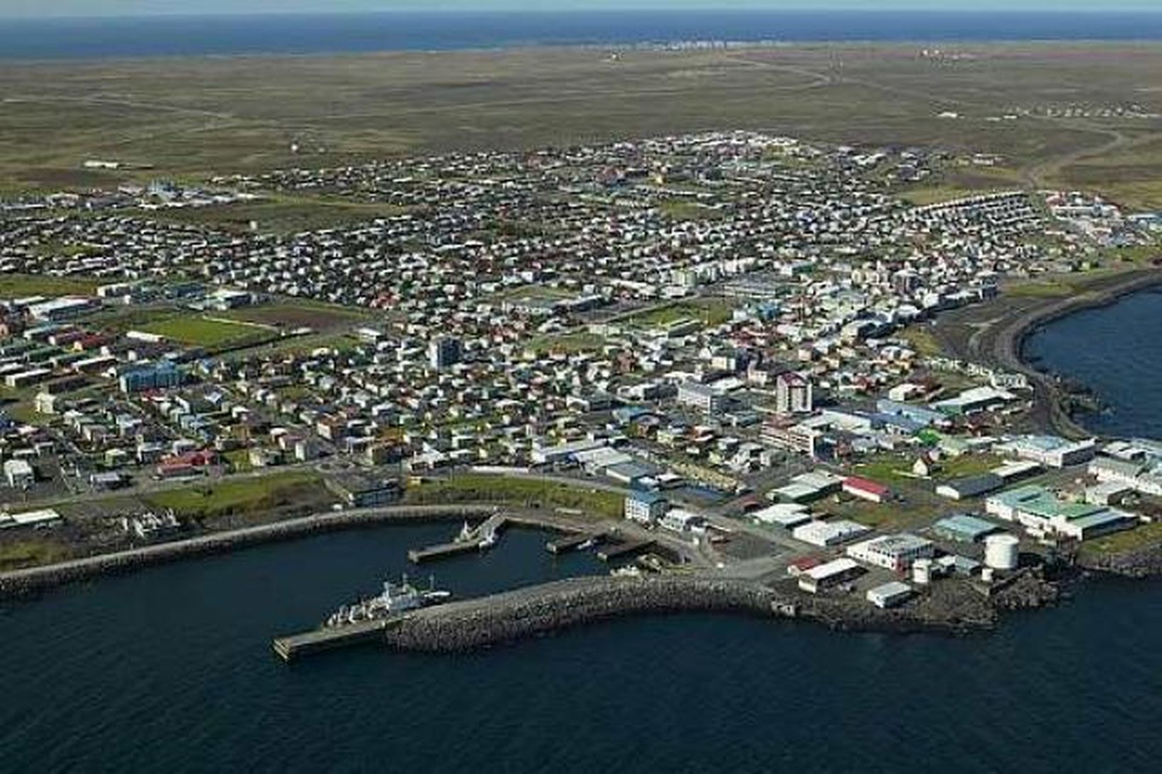Skurstofum Heilbrigðisstofnunnar Suðurnesja hefur verið lokað.