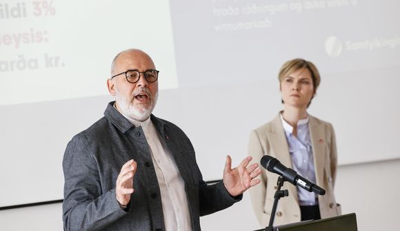 Leggja til tvöfaldan persónuafslátt