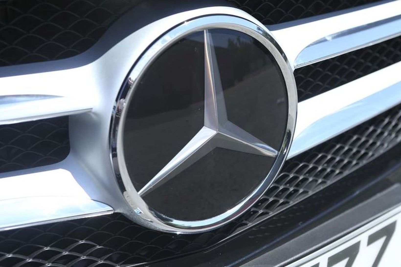 Mercedes Benz á yfir sér fjársektir fyrir sviksemi.