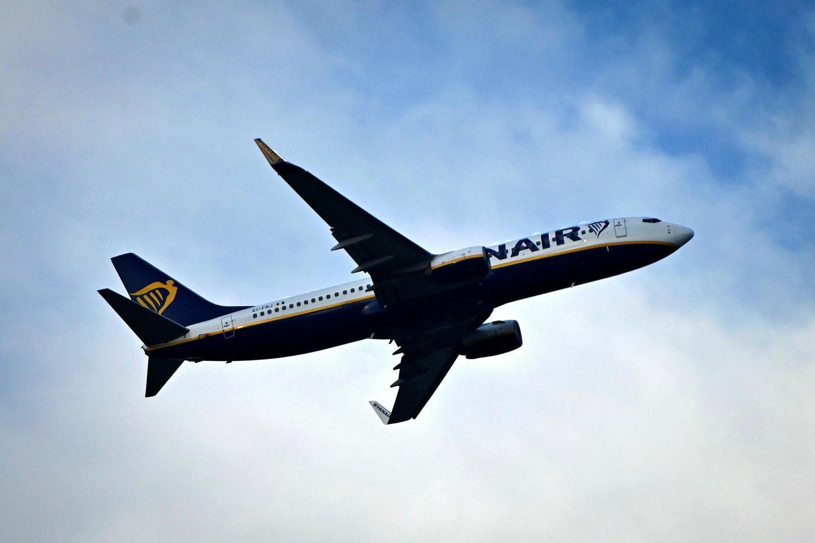 Eldsneytiskostnaður Ryanair jókst um 22% á milli ára.