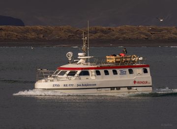 Jón Ásbjörnsson RE 777