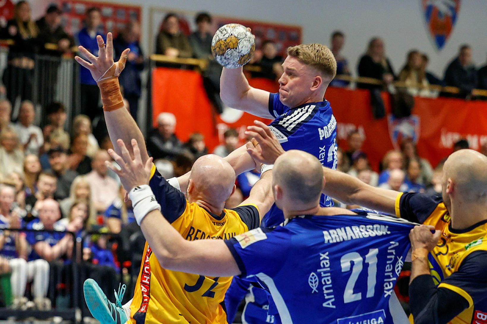 Ísland – Egyptaland kl. 16, bein lýsing