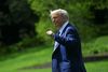 Trump íhugar að vera viðstaddur fundinn