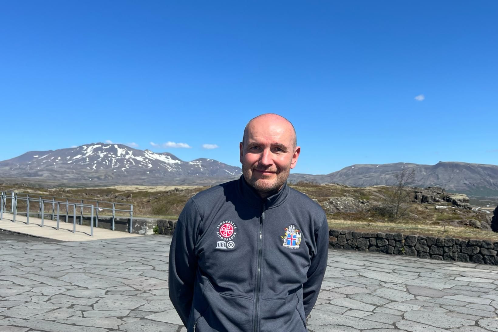 Í dag er fyrsti dagur Guðna í starfi á Þingvöllum …