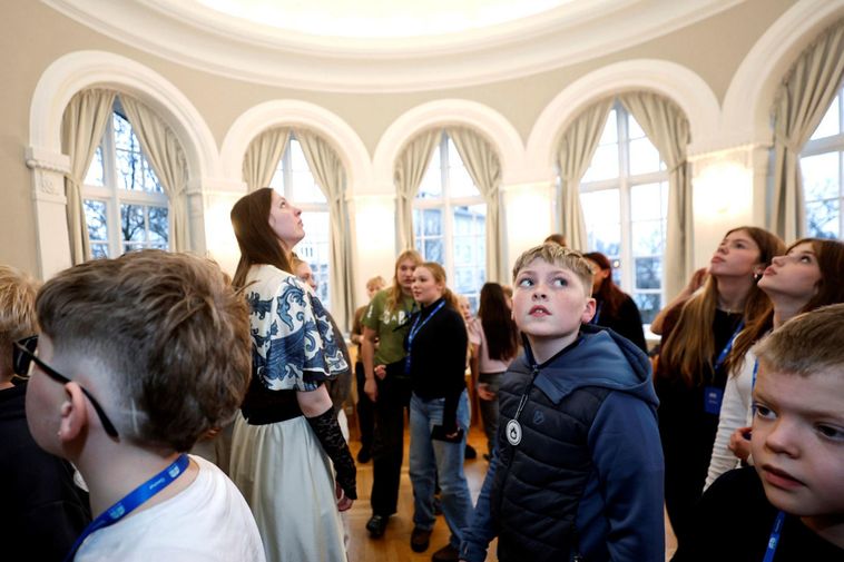 Photos: Children’s Parliament members visited Alþingi