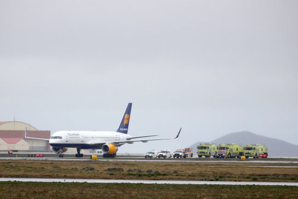 Vél Icelandair lenti heilu og höldnu á Keflavík um 21 leytið í kvöld.