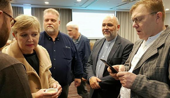Leitaði fyrst til Bjartrar framtíðar