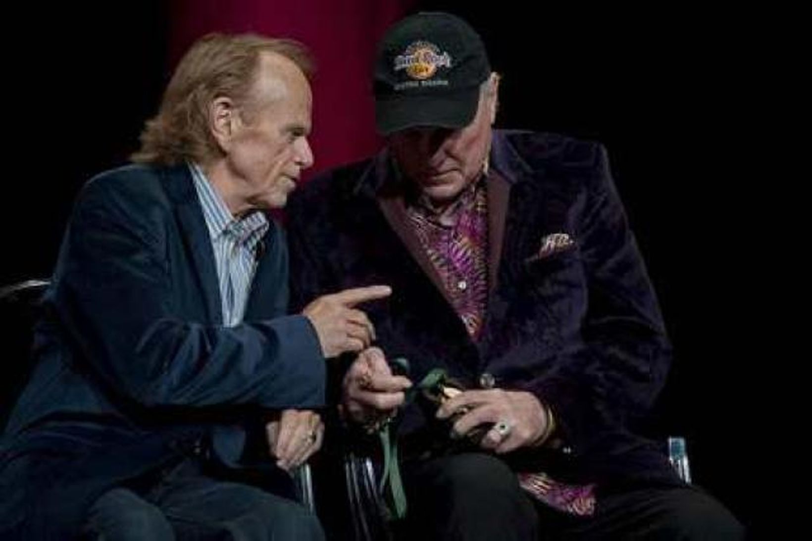 Al Jardine og Mike Love eru eru enn í Beach …