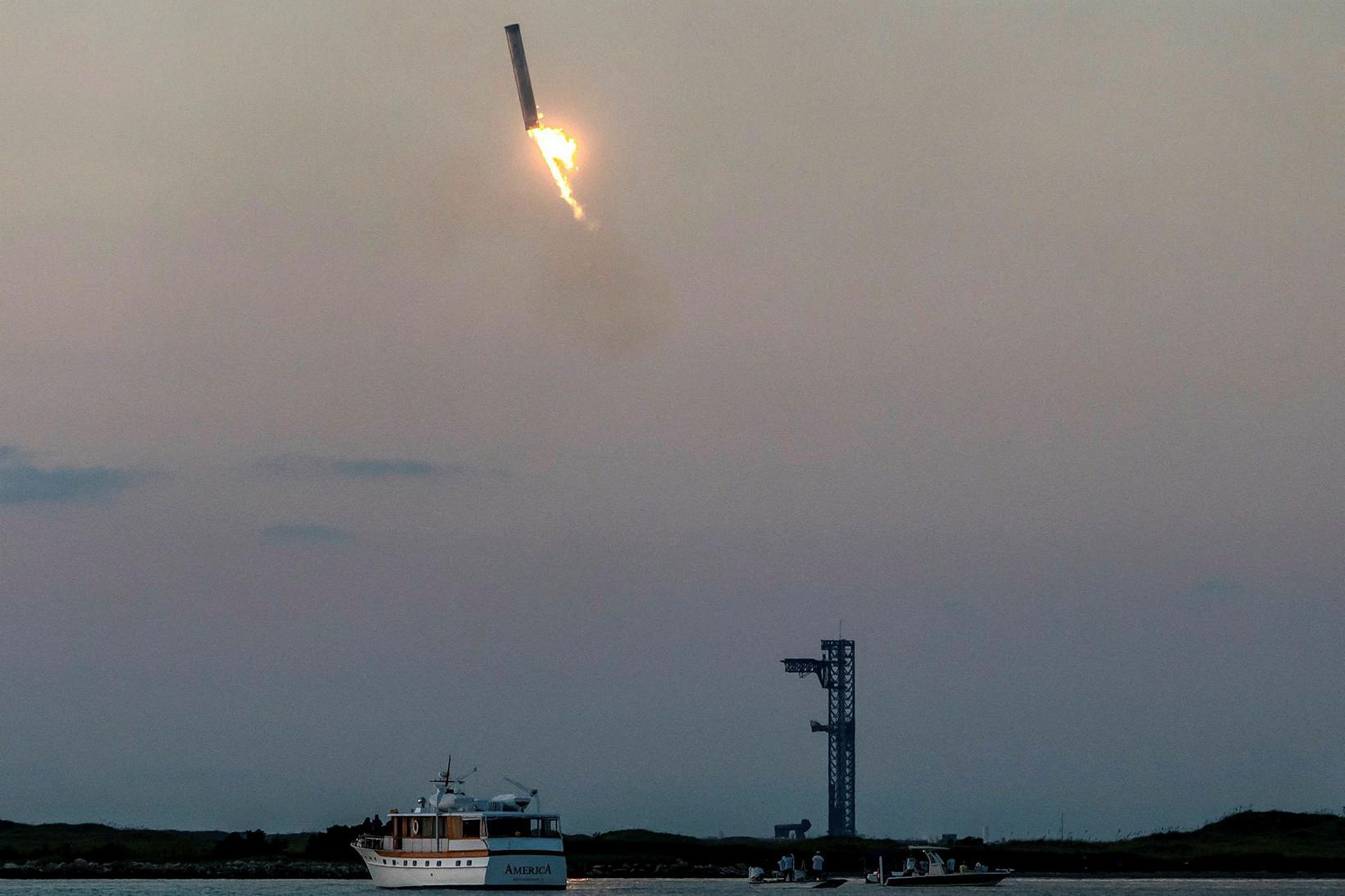 Elon Musk, forstjóri SpaceX, telur að Starship muni einn daginn …