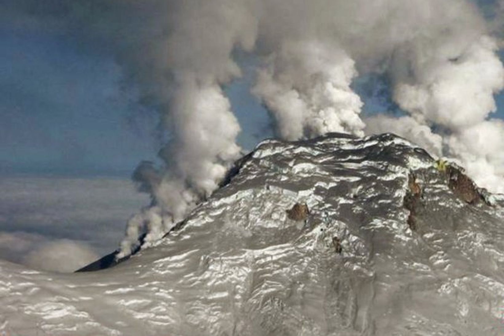 Nevado del Huila fjallið í Kólumbíu.