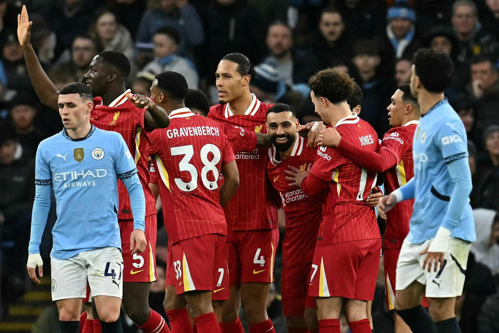 Liverpool tekur á móti botnliði ensku úrvalsdeildarinnar í dag.