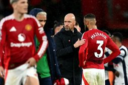 Erik ten Hag þungur á brún eftir 3:0 tap Manchester United gegn Tottenham.