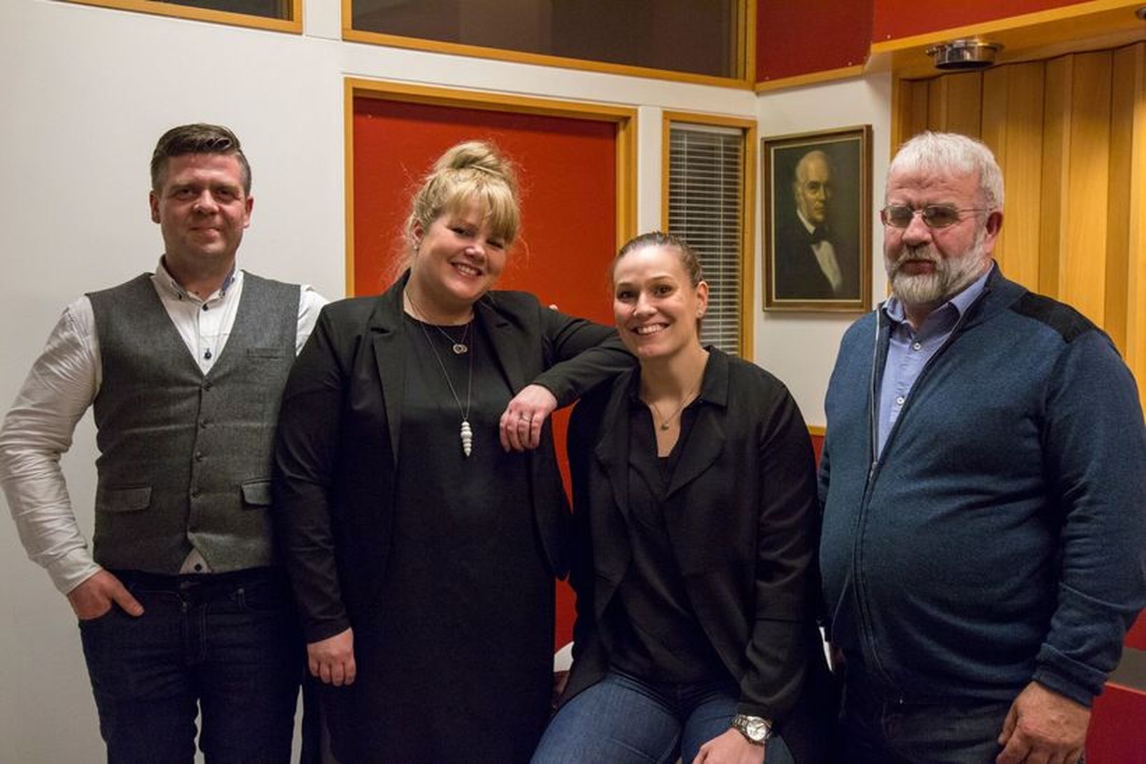 Frá vinstri: Davíð Sigurðsson, Guðveig Anna Eyglóardóttir, Sigrún Sjöfn Ámundadóttir …