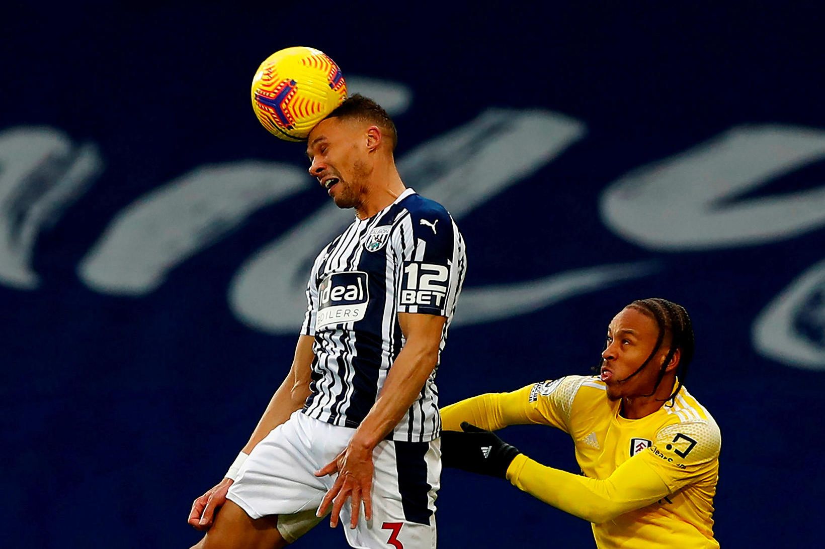 Kieran Gibbs í leik með WBA gegn Fulham í lok …